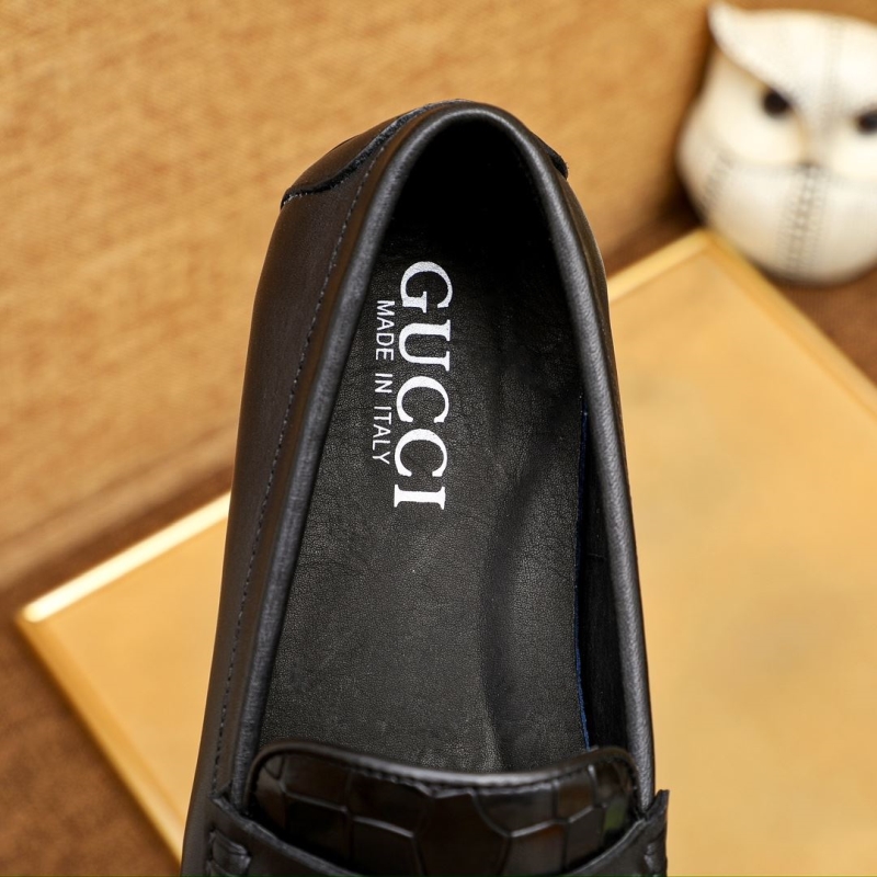 Gucci Leather Shoes